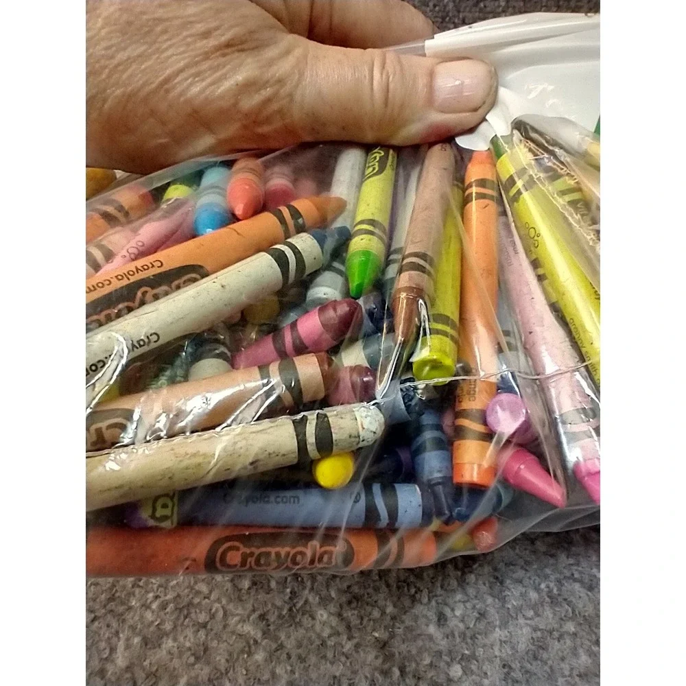 Crayola Bulk Crayon Lot Assorted Colors Washable 3lb 7.5oz Art Supplies Crafting